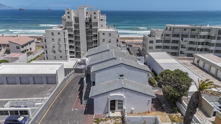 2 Bedroom Property for Sale in Table View Western Cape